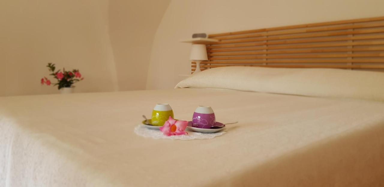 Il Cortile Segreto - Con Parcheggio Privato Apartment Lecce Exterior photo